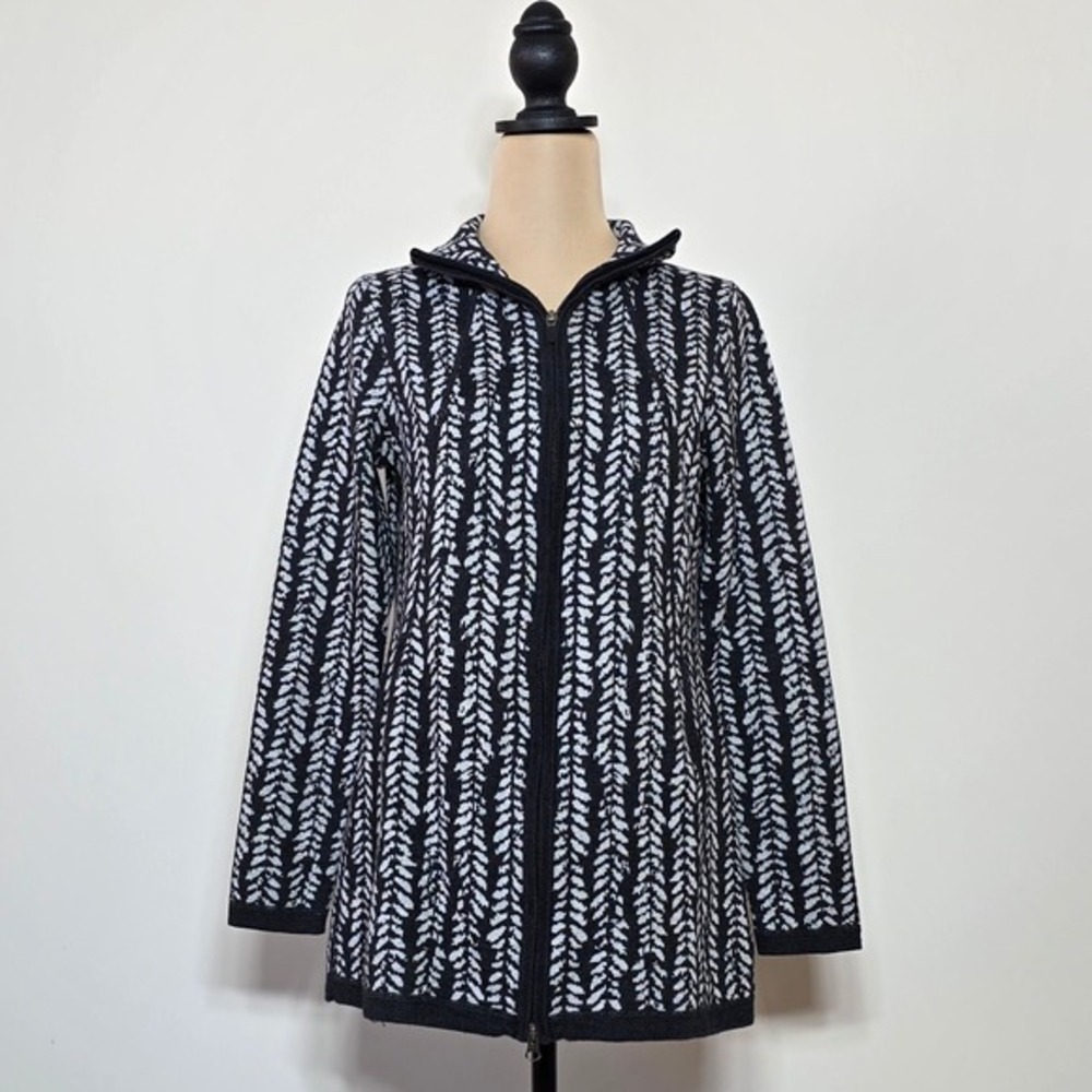 Cynthia Rowley Long Zip-Front Sweater Jacket – Gray & White‎ Leaf Knit – Size M